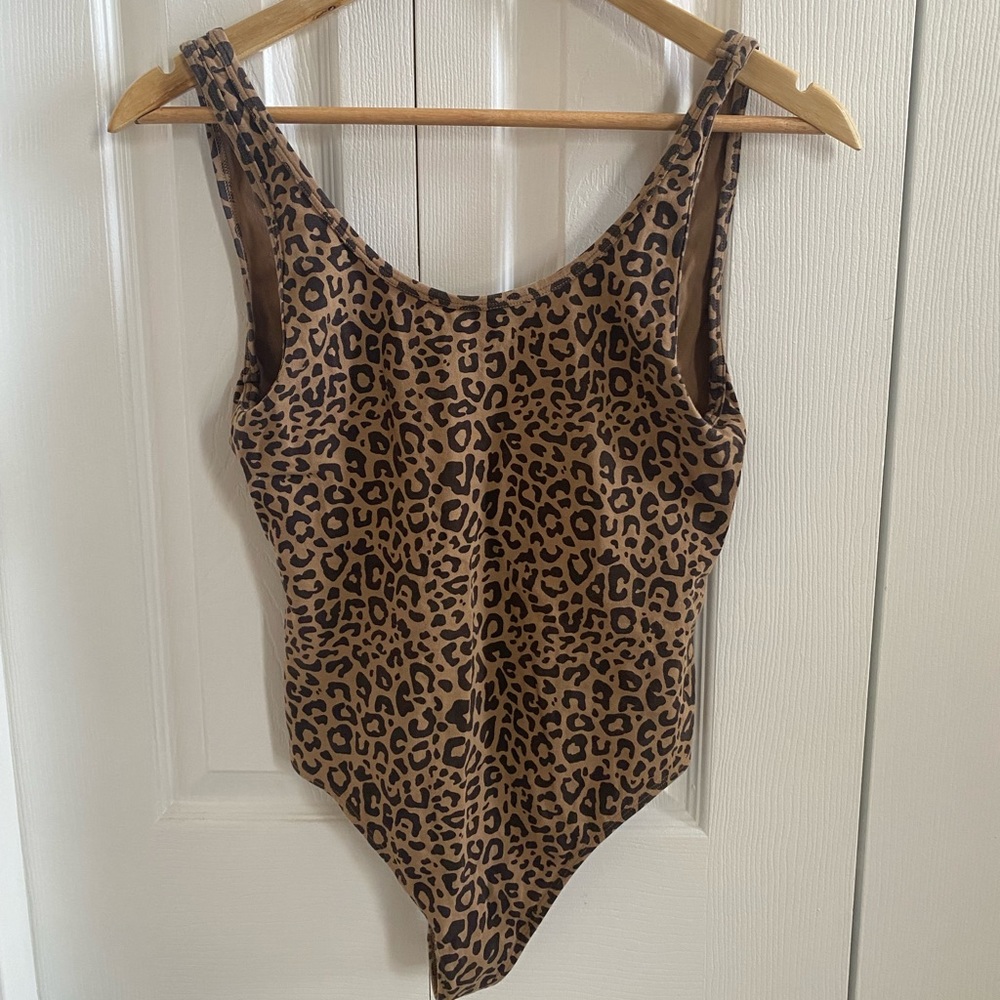 Aritzia TNA Bodysuit